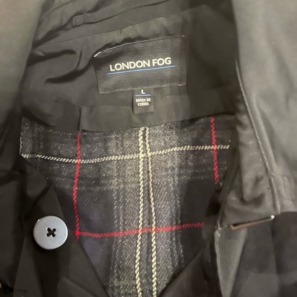 London fog black trench coat - Picture 7 of 12